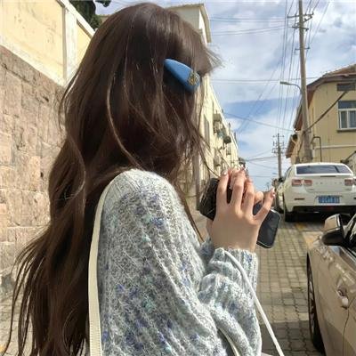 一个死气沉沉的夏天